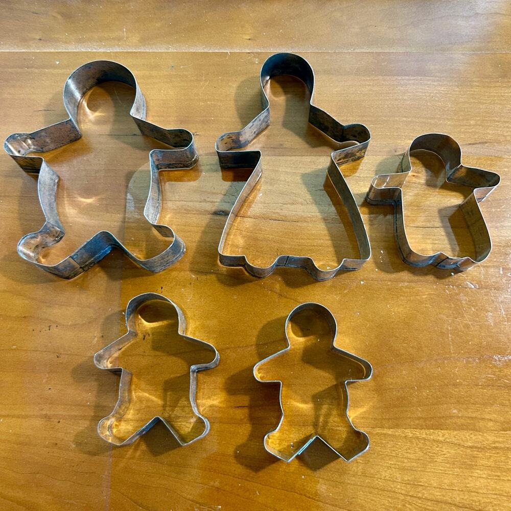 Vintage Gingerbread Family Cookie Cutters Set of 5 – Tin Man & Woman Cutters